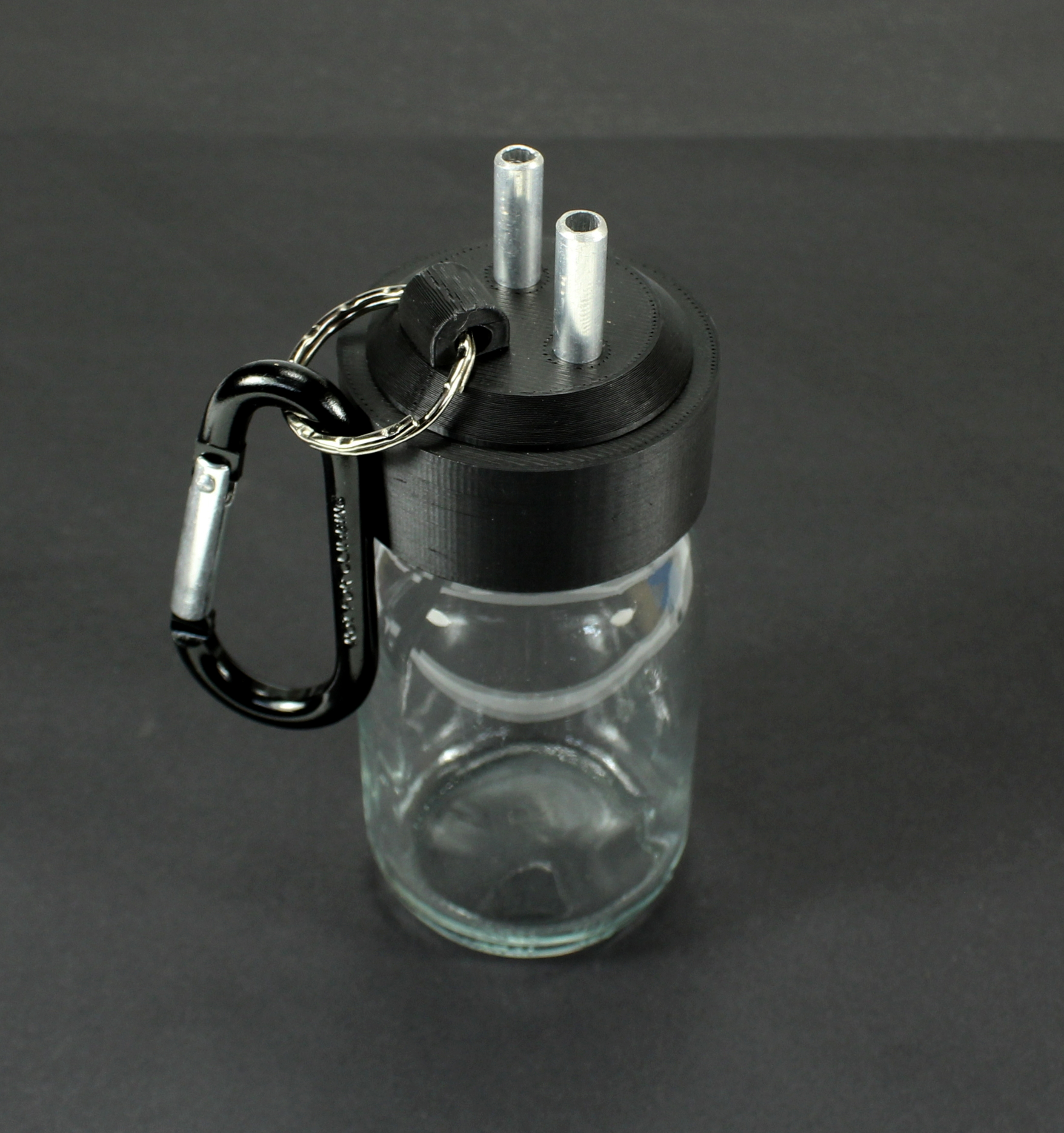 Aroma Flasche für z.B. Gasmasken S10 FM12 GP5 Poppers Gasmask Adapter mit 2x6mm Alu Rohr