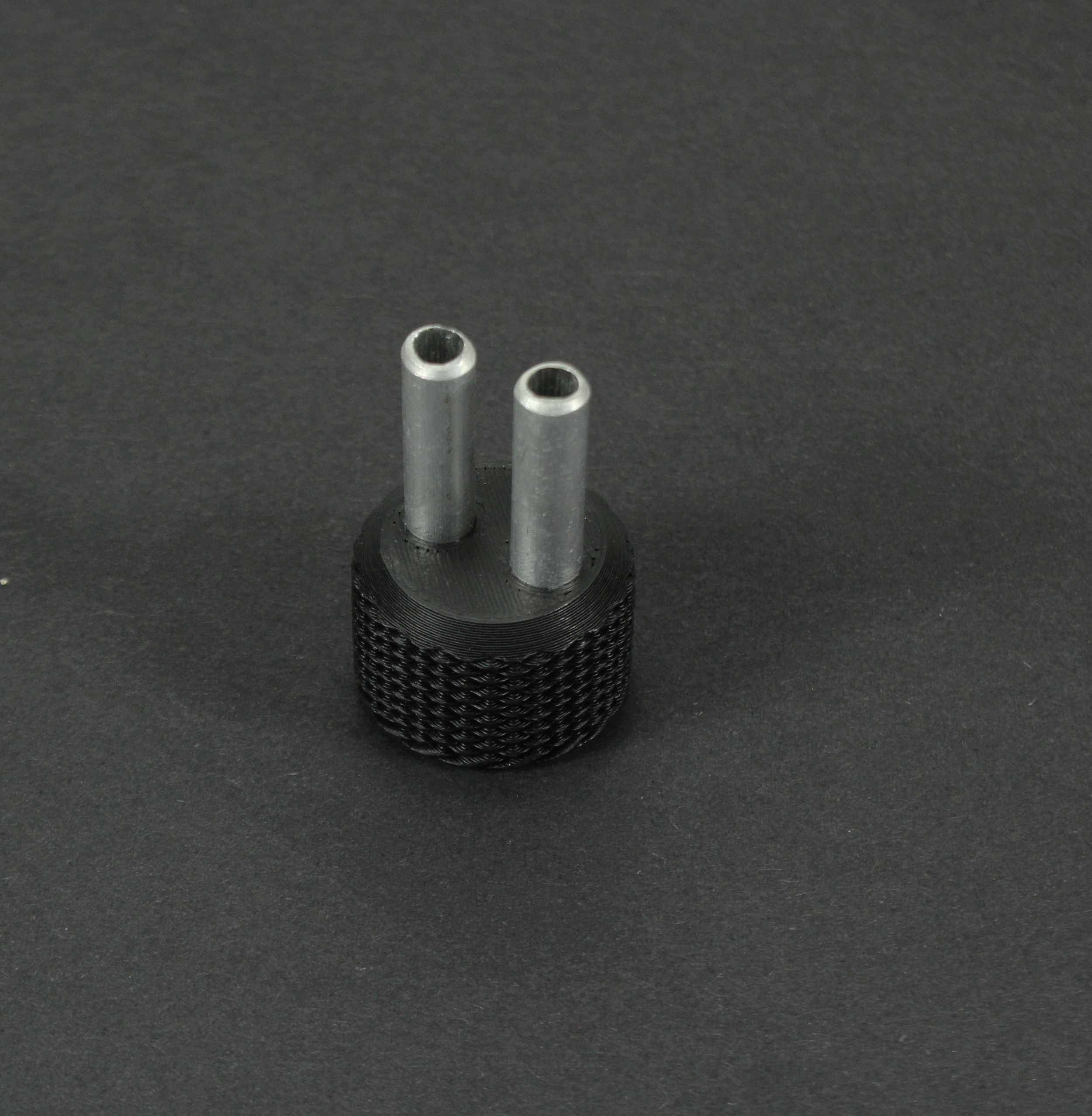 Adapter für Poppers Flaschen G18 mit 6mm Aroma Anschluss Gasmasken S10 FM12 GP5 FMJ08 usw.