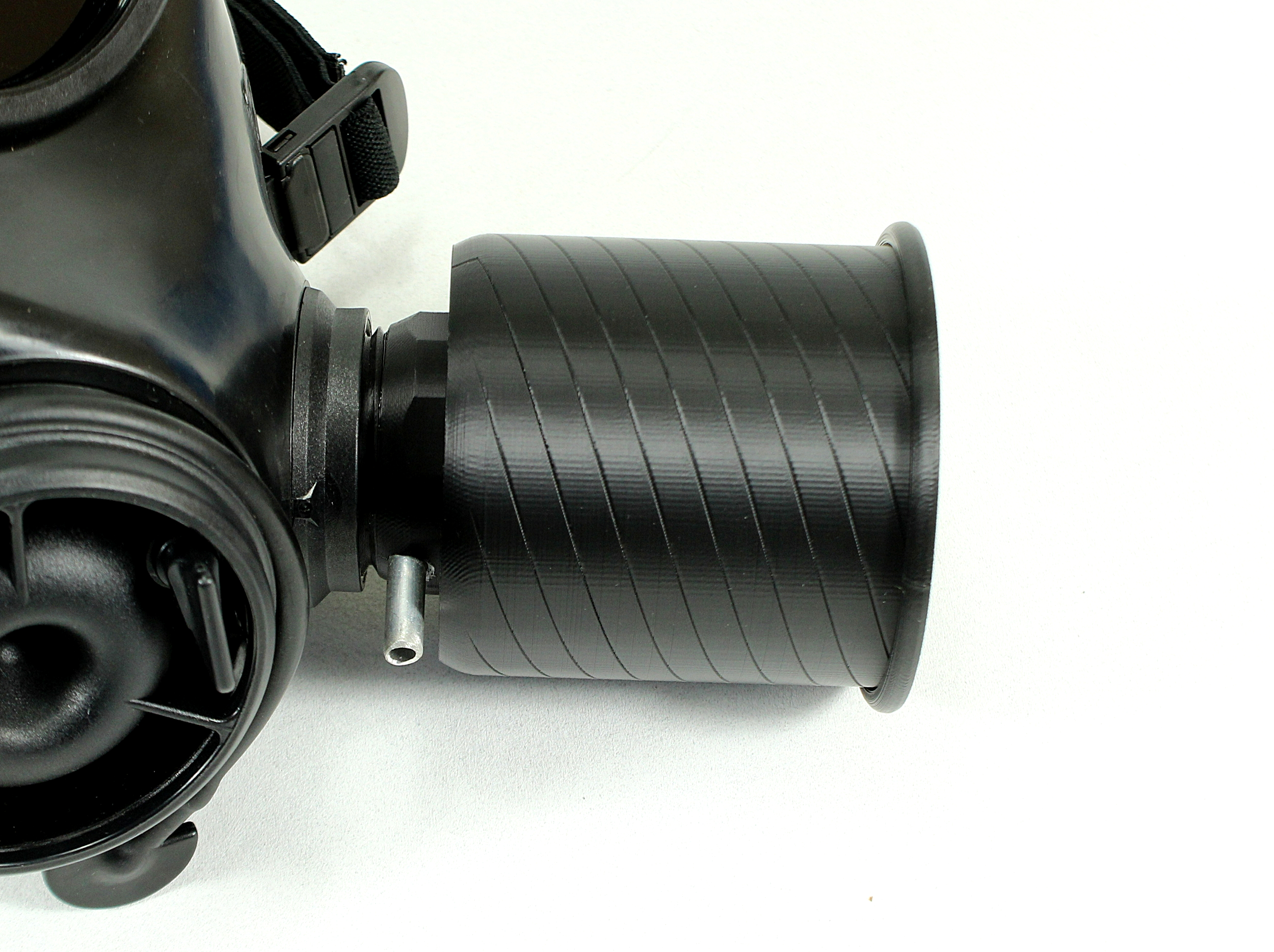 Sockenfilter mit Poppers Anschluss 6mm Gasmaske FM12 GP5 S10 FMJ08 C3 Filter Attrappe