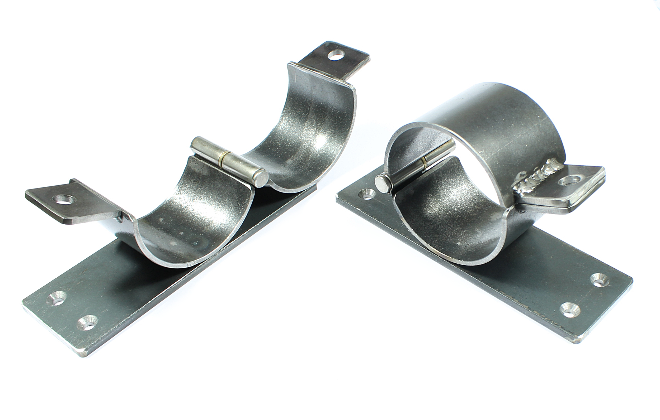2 Eisenfesseln 65mm Befestigungsplatte Handfessel BDSM SM Fußfessel Fessel Mittelalter Bondage